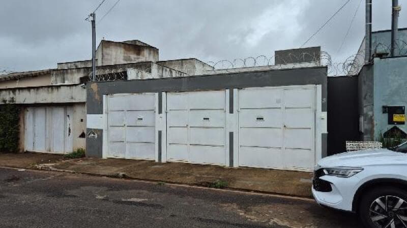 Casa em leilão em Uberlândia - MG, bairro Novo Mundo — LOTE 173 RESIDENCIAL GALA