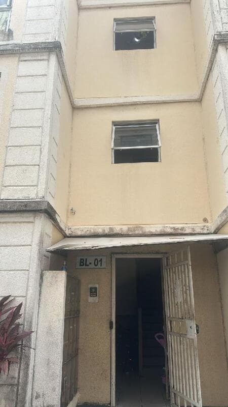 Apartamento em leilão em Ananindeua - PA, bairro Centro — LOTE 187 RES VIVER ANANINDEUA