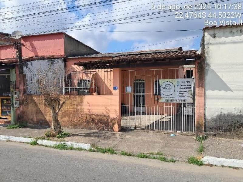 Casa em leilão em Resende - RJ, bairro Toyota I — LOTE 311 LOTEAMENTO TOYOTA I