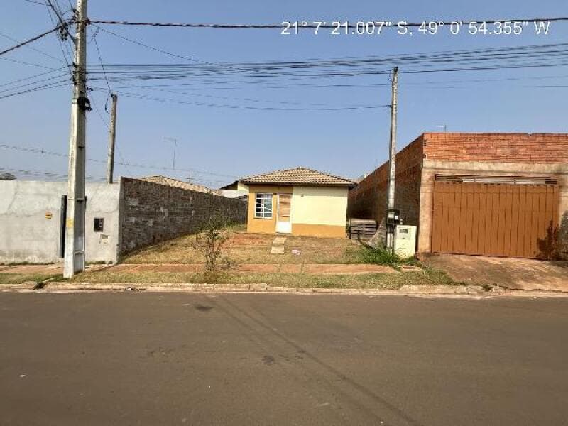 Casa em leilão em Catanduva - SP, bairro Residencial Julio Ramos — LOTE 484 LOT RES NOVA CATANDUVA II