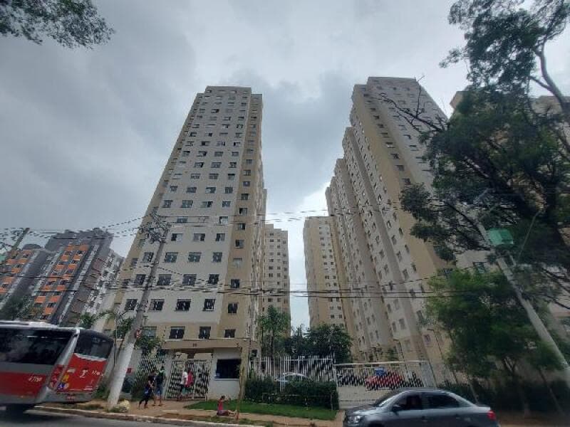 Apartamento em leilão em São Paulo - SP, bairro Itaquera — LOTE 557 COND RES PLANO & JACU PESSEGO AUGUSTO CARLOS B II