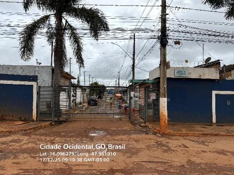 Casa em leilão em Cidade Ocidental - GO, bairro Mansões Recreio Mossoro — LOTE 072 COND RES FLORES DO CERRADO II