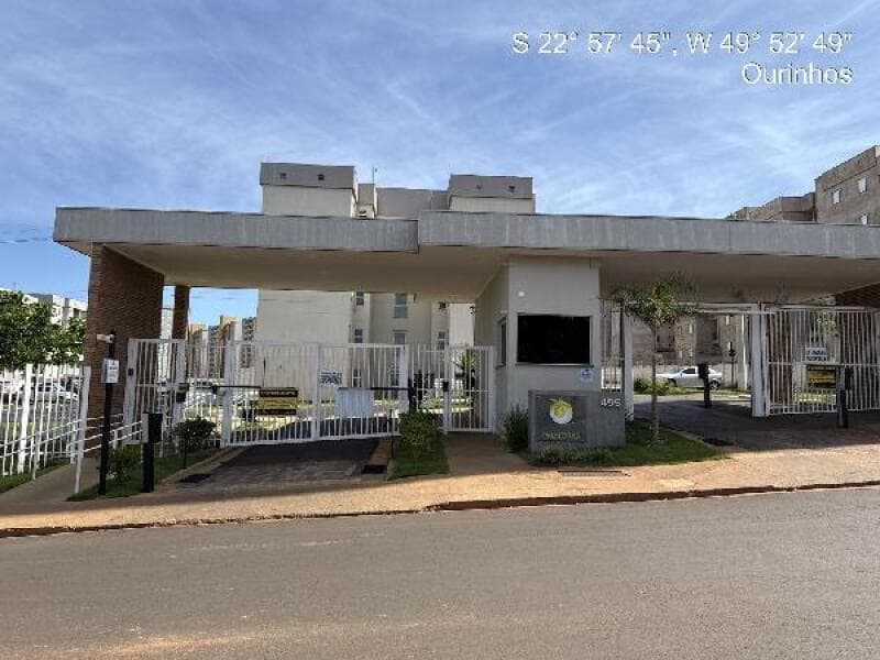 Apartamento em leilão em Ourinhos - SP, bairro Vila São Luiz — LOTE 436 RES VILA DAS PALMEIRAS