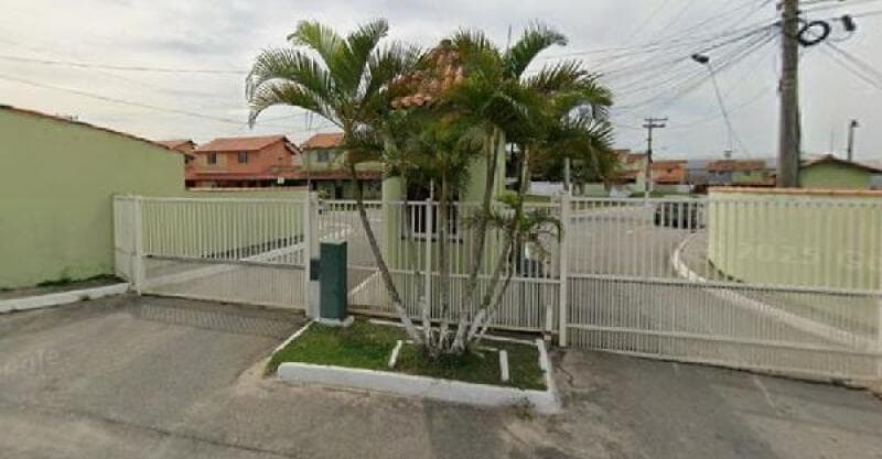 Casa em leilão em São Pedro Da Aldeia - RJ, bairro São Mateus — LOTE 327 CASA