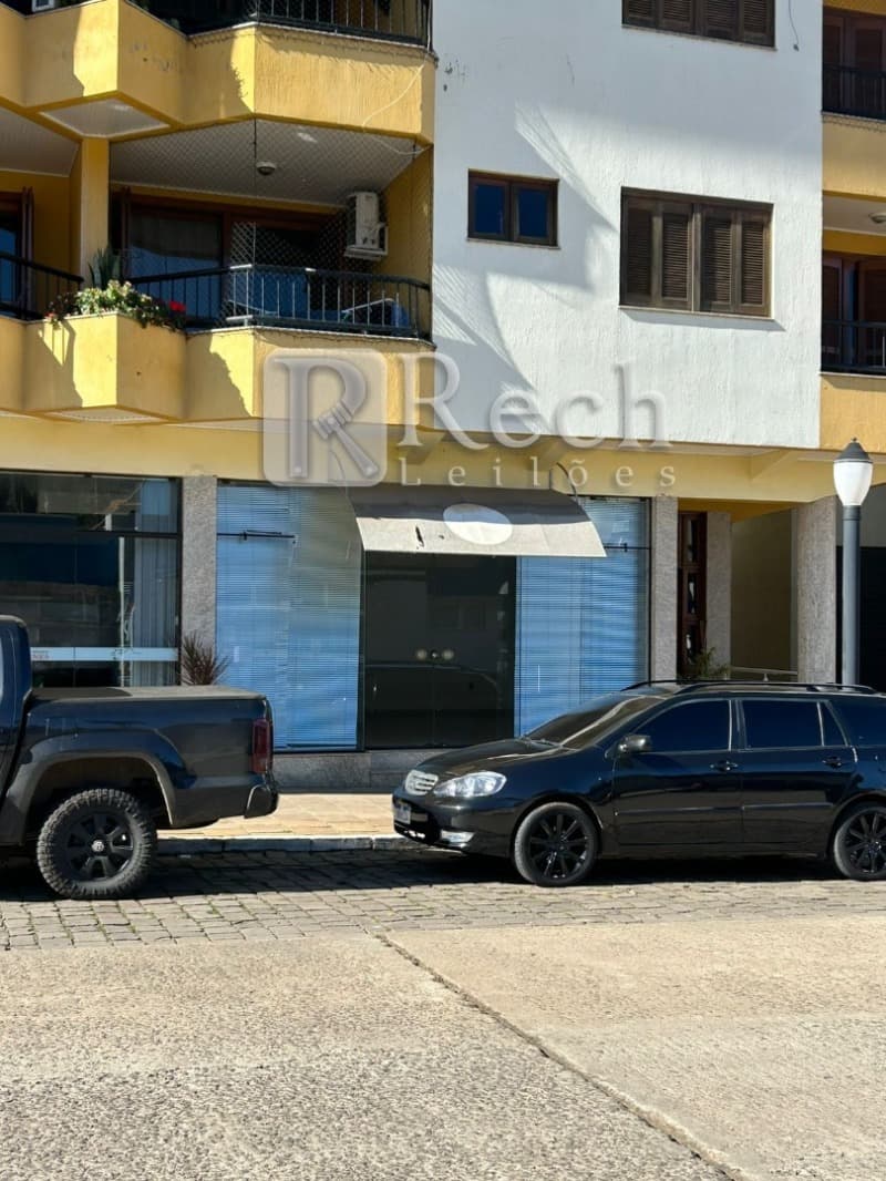 Foto 3 de 18: Comercial em leilão em Nova Bassano - RS — LOTE 001 SALA 02, do EDIFÍCIO COMERCIAL & RESIDENCIAL RR