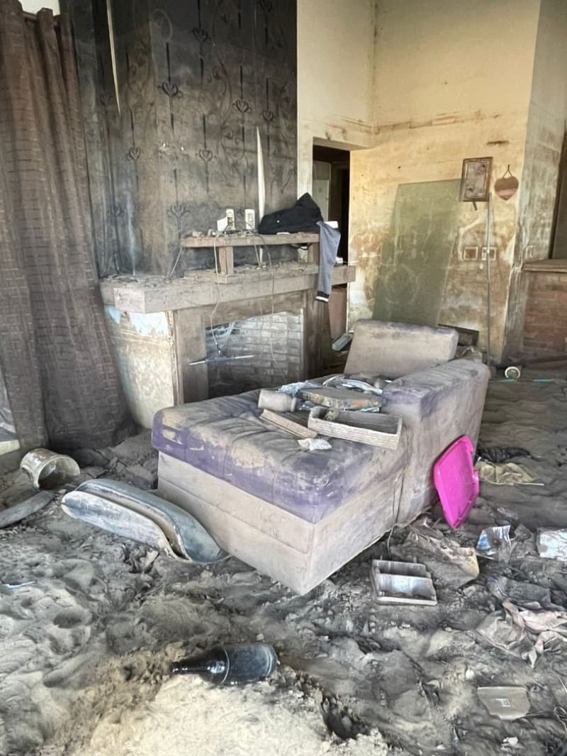 Foto 1 de 19: Terreno em leilão em Eldorado Do Sul - RS — LOTE 001 Um terreno com área de 4.502,27m², situado no lugar denominado PICADA, em Eldorado do Sul/R
