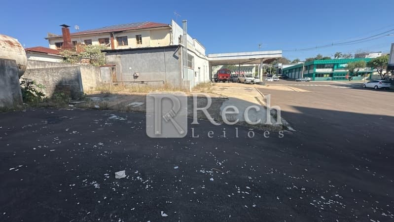 Foto 6 de 23: Terreno em leilão em Sarandi - RS, bairro Centro — LOTE 001 TERRENO URBANO, COM A ÁREA DE 681,50M²