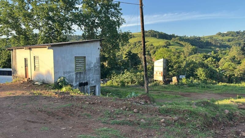 Foto 3 de 3: Terreno em leilão em Caiçara - RS, bairro Ipuaçu — LOTE 001 LOTE URBANO Nº 03 DA QUADRA “02”, COM A ÁREA DE 1.000,00M²