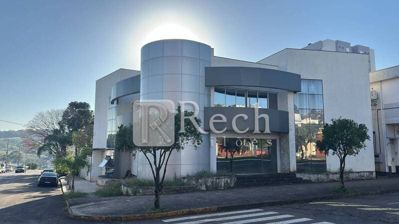 Foto 1 de 38: Terreno em leilão em Sarandi - RS, bairro Centro — LOTE 007 TERRENO URBANO, com área superficial 578,00m²