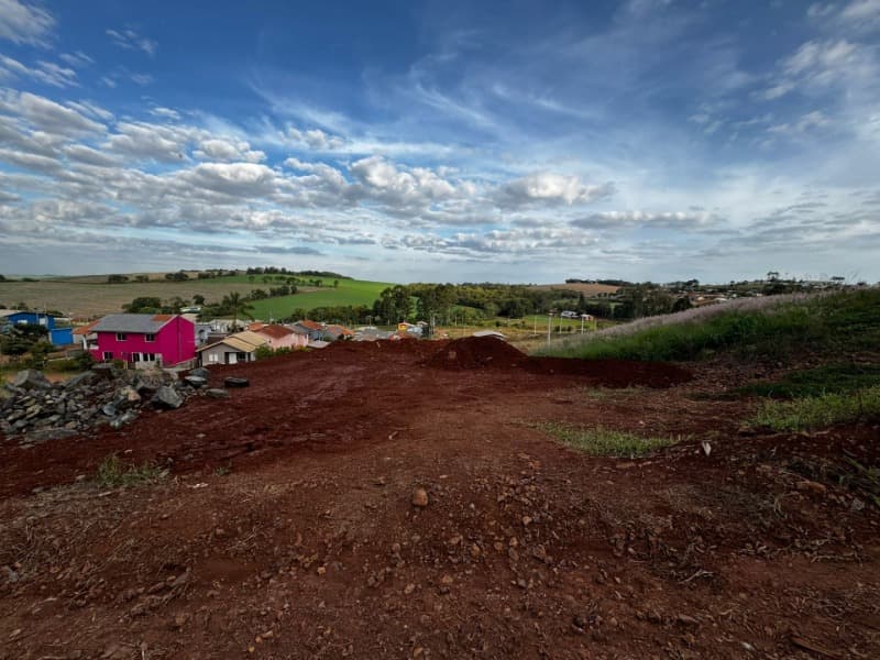 Foto 2 de 3: Terreno em leilão em Trindade Do Sul - RS — LOTE 012 PARTE 08, de parte do terreno urbano nº 07, com a área de 193,48m², Rua Castanheira, em Tri