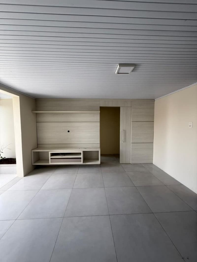 Foto 6 de 26: Apartamento em leilão em Trindade Do Sul - RS — LOTE 014 APARTAMENTO Nº 03; localizado na cobertura do prédio, na Avenida Pinheiro, em Trindade do S
