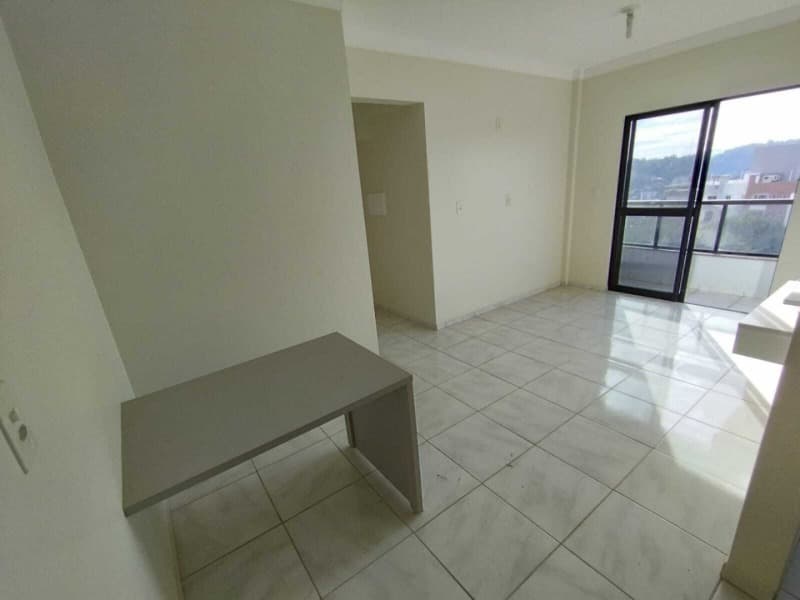Foto 4 de 10: Apartamento em leilão em Chapecó - SC, bairro Universitário — LOTE 028 APARTAMENTO 401 do Edifício Zenas, na Rua Condá, nº 1930-D, Loteamento Lado Sul, Bairro Uni