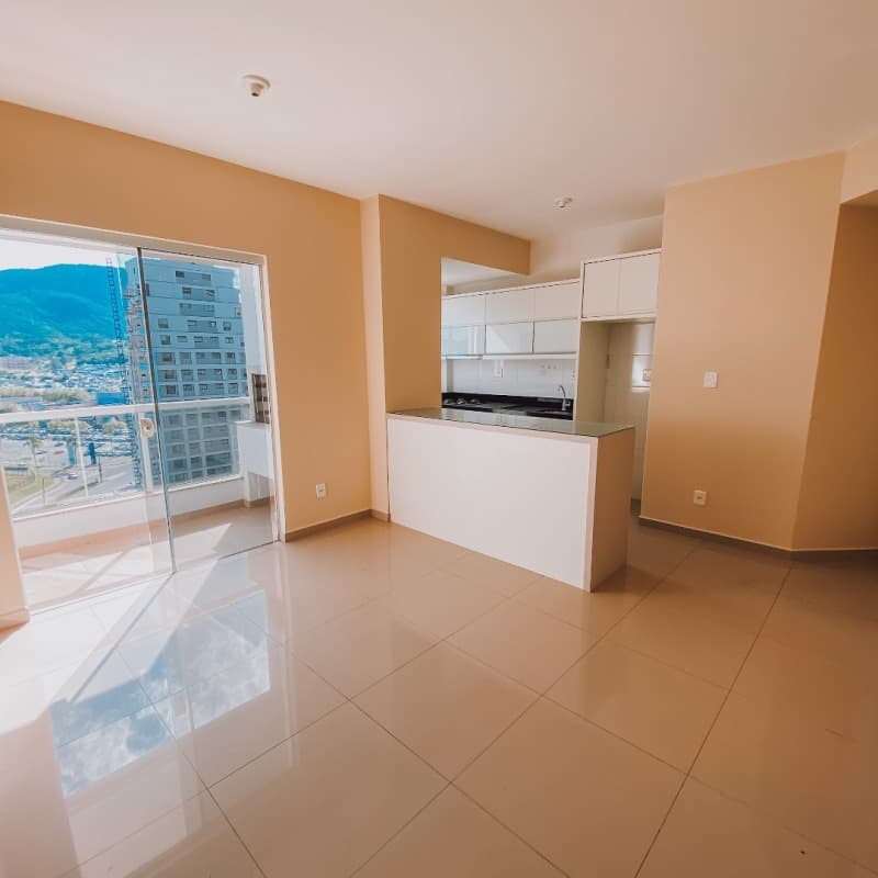 Foto 4 de 11: Apartamento em leilão em Palhoça - SC, bairro Bairr — LOTE 077 Apartamento 1002 do edifício Mirante das Águas, situado na avenida Pedra Branca, 464, Bairr