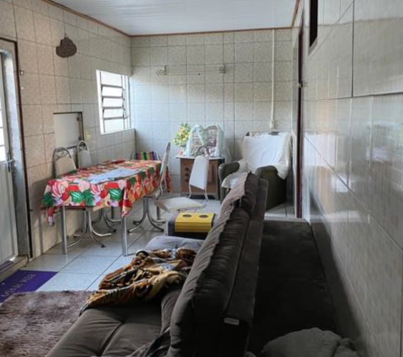 Foto 3 de 6: Terreno em leilão em Chapecó - SC — LOTE 070 O lote urbano nº 15, da quadra nº 404, com a áreade 300 m², do loteamento Nossa Senhora das