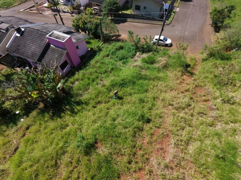 Foto 1 de 4: Terreno em leilão em Coronel Freitas - SC, bairro Di Bernardo — LOTE 066 TERRENO URBANO, com a área de 1.932,00m², na Rua Gênova, Bairro Di Bernardo, em Coronel Fre