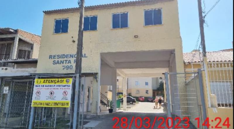 Casa em leilão em Porto Alegre - RS — LOTE 327 RS-PORTO ALEGRE