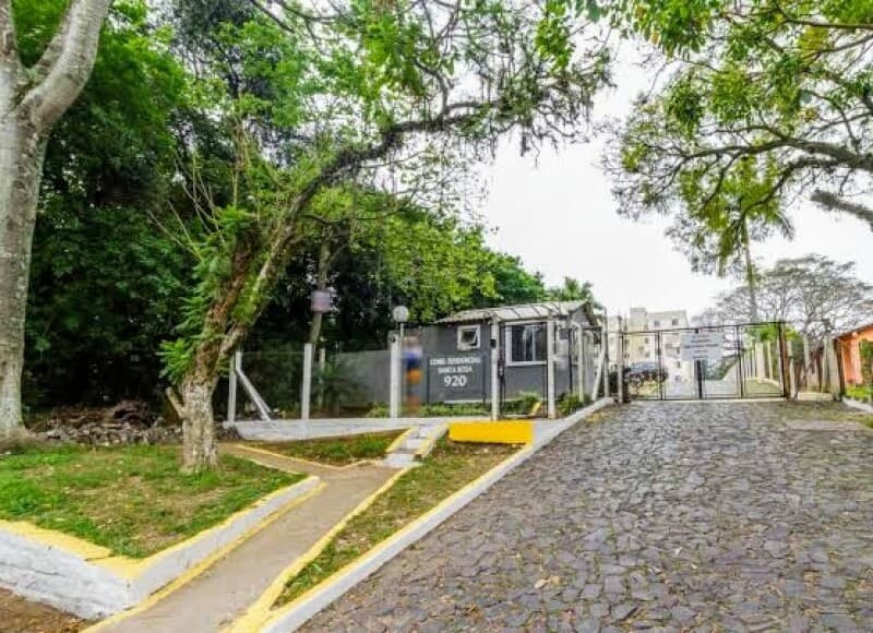 Apartamento em leilão em Porto Alegre - RS — LOTE 345 RS-PORTO ALEGRE
