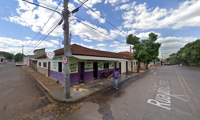 Comercial em leilão em Uberaba - MG — LOTE 001 IMÓVEL RESIDENCIAL/COMERCIAL EM UBERABA/MG