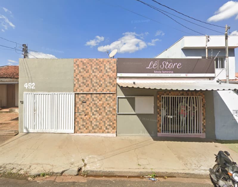 Comercial em leilão em Uberaba - MG — LOTE 001 FRAÇÃO IDEAL DE 1/3 DE IMÓVEL RESIDENCIAL/COMERCIAL BAIRRO FABRÍCIO EM UBERABA/MG