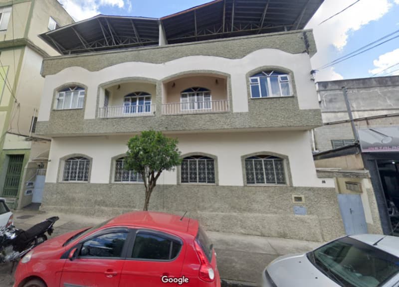 Casa em leilão em Juiz De Fora - MG — LOTE 004 IMÓVEL RESIDENCIAL NO BAIRRO FÁBRICA EM JUIZ DE FORA/MG