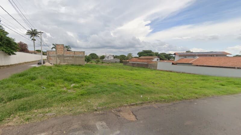 Foto 3 de 4: Terreno em leilão em Três Pontas - MG — LOTE 002 LOTE DE 220 M2 EM TRÊS PONTAS/MG