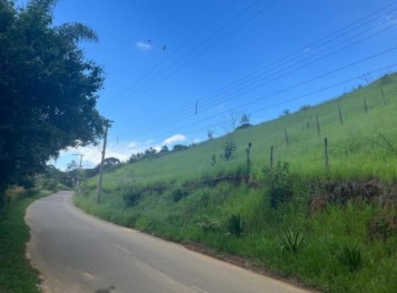 Foto 11 de 23: Terreno em leilão em Juiz De Fora - MG — LOTE 001-2 TERRENO DE 4.800 M2 EM JUIZ DE FORA/MG