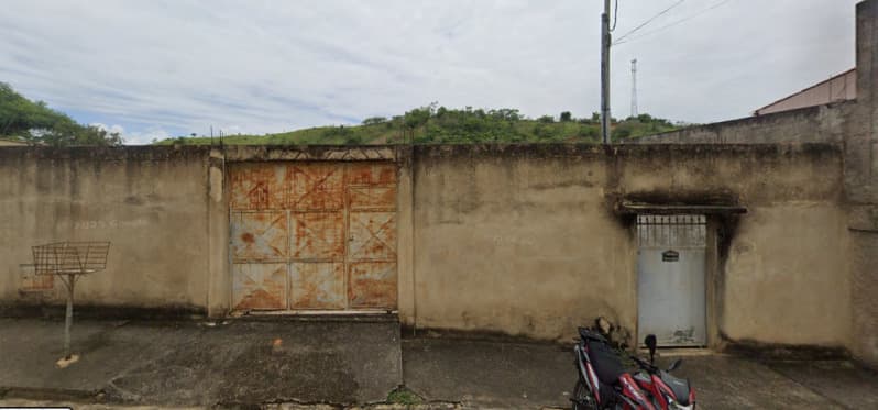 Foto 1 de 4: Terreno em leilão em Além Paraíba - MG — LOTE 001 IMÓVEL RESIDENCIAL EM ALÉM PARAÍBA/MG