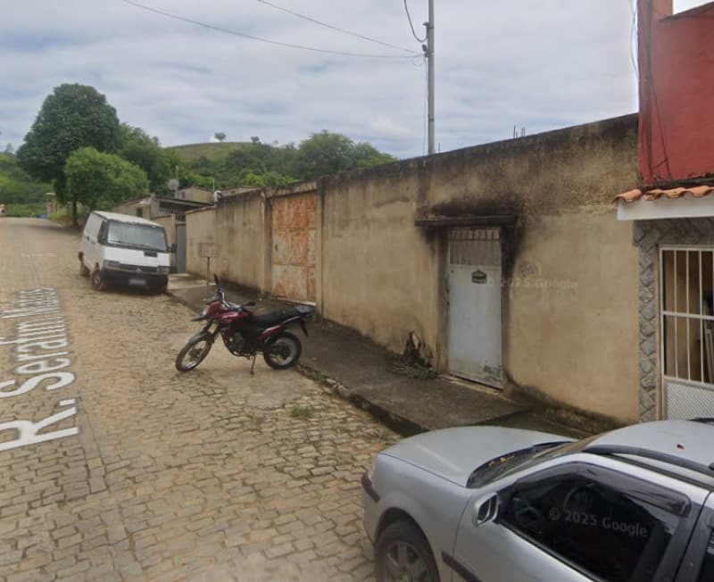 Foto 2 de 4: Terreno em leilão em Além Paraíba - MG — LOTE 001 IMÓVEL RESIDENCIAL EM ALÉM PARAÍBA/MG