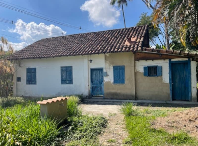 Foto 1 de 3: Terreno em leilão em Juiz De Fora - MG — LOTE 002 IMOVEL BAIRRO SÃO PEDRO EM JUIZ DE FORA/MG