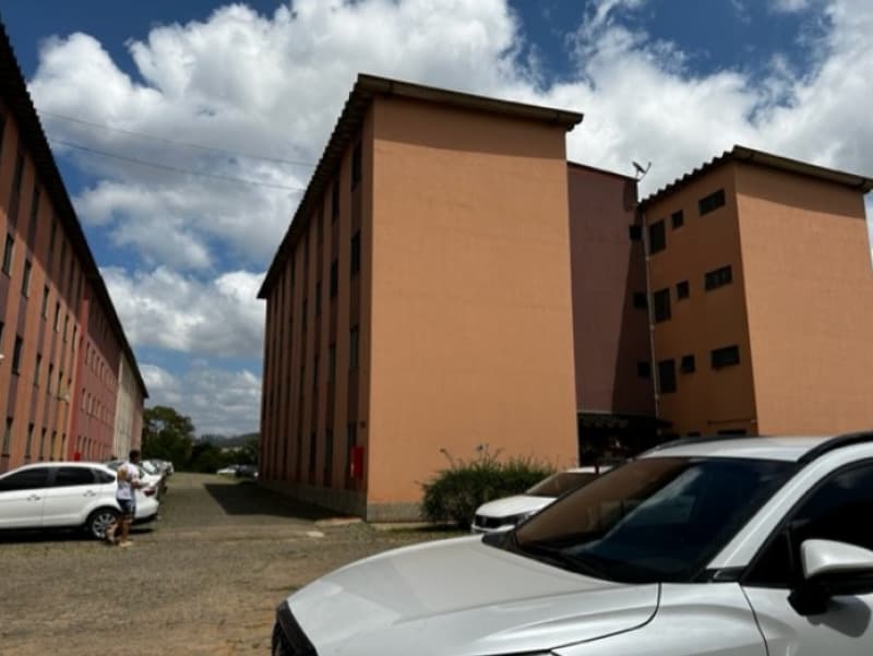 Foto 4 de 17: Apartamento em leilão em Juiz De Fora - MG — LOTE 003-6 APARTAMENTO Nº 204 EDIFÍCIO GARDÊNIA EM JUIZ DE FORA/MG