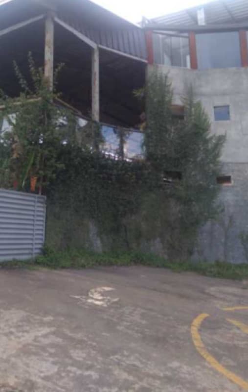 Foto 4 de 10: Casa em leilão em Juiz De Fora - MG — LOTE 004 IMÓVEL URBANO NO CONDOMÍNIO REAL RESIDENCE