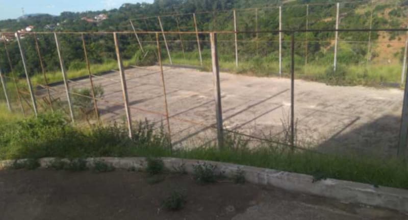 Foto 8 de 10: Casa em leilão em Juiz De Fora - MG — LOTE 004 IMÓVEL URBANO NO CONDOMÍNIO REAL RESIDENCE