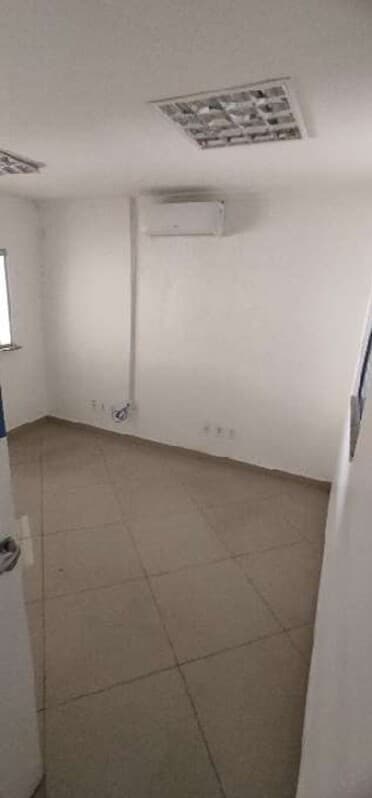 Foto 9 de 11: Comercial em leilão em Ipatinga - MG — LOTE 001 SALA COMERCIAL NO CENTRO DE IPATINGA/MG