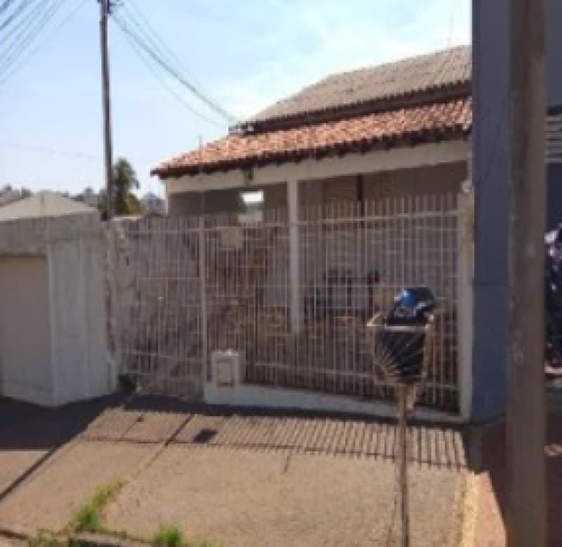 Casa em leilão em Uberlândia - MG — LOTE 194 MG - UBERLÂNDIA