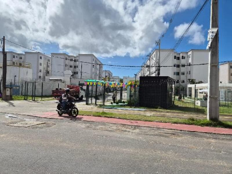 Apartamento em leilão em Salvador - BA — LOTE 041 BA - SALVADOR
