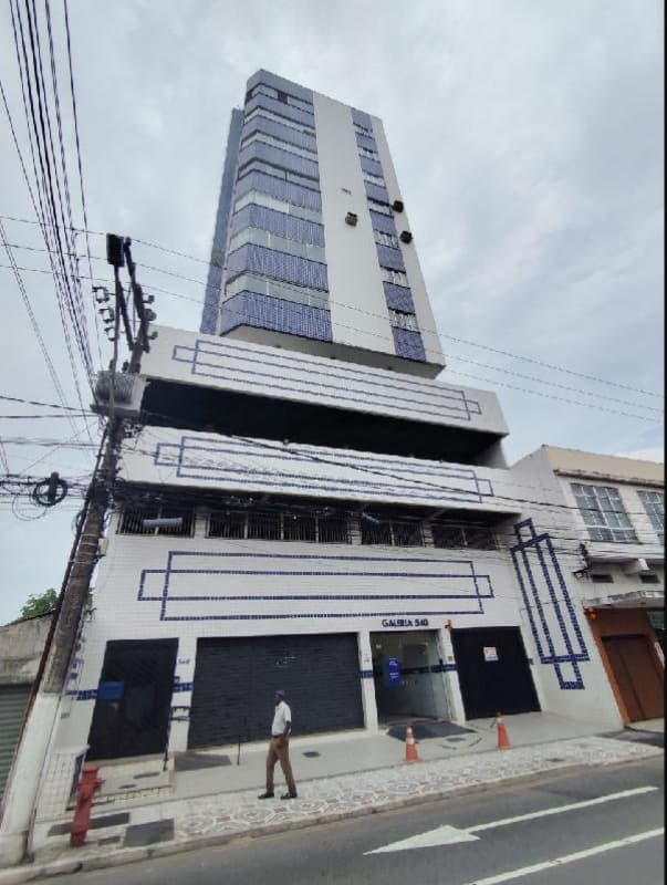 Apartamento em leilão em Macaé - RJ, bairro Centro — LOTE 282 RJ - MACAE