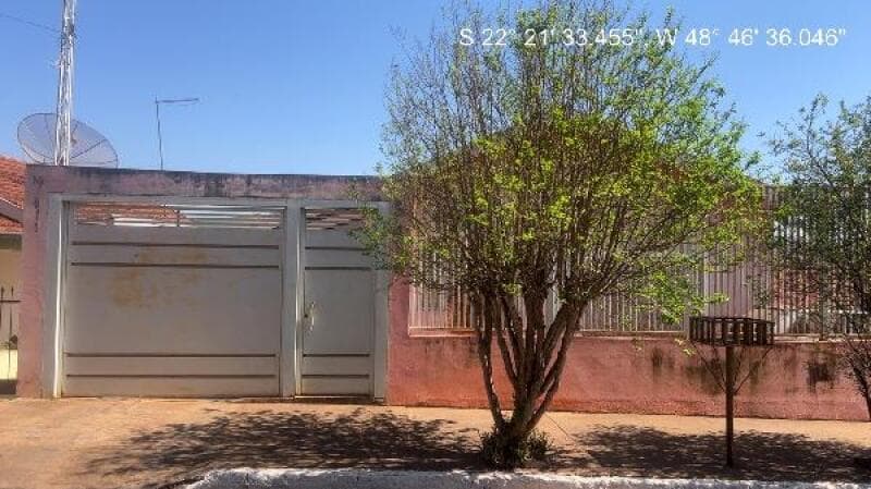 Casa em leilão em Pederneiras - SP — LOTE 525 SP - PEDERNEIRAS