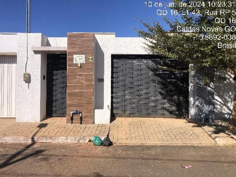 Casa em leilão em Caldas Novas - GO — LOTE 084 GO - CALDAS NOVAS