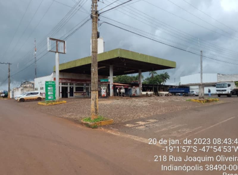 Foto 1 de 10: Comercial em leilão em Indianópolis - MG, bairro Centro — LOTE 001 IMÓVEL COMERCIAL EM INDIANÓPOLIS/MG