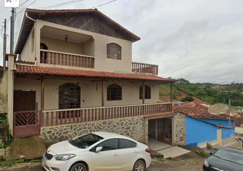 Foto 2 de 2: Casa em leilão em Santa Maria Do Suaçuí - MG, bairro Centro — LOTE 001-2 IMÓVEL RESIDENCIAL NO CENTRO DE SANTA MARIA DO SUAÇUÍ/MG