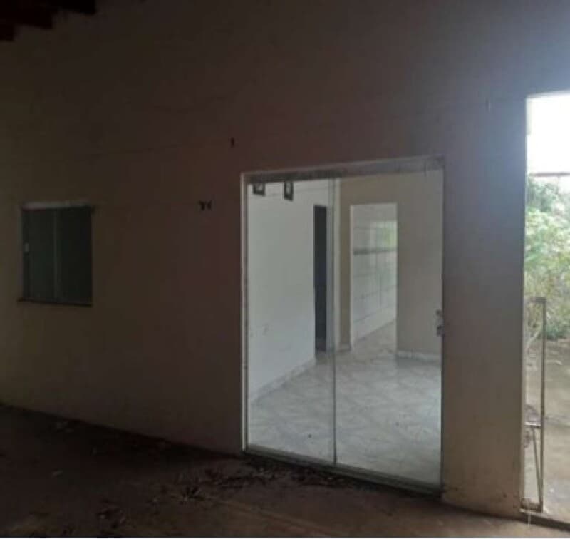 Foto 4 de 15: Casa em leilão em Uberlândia - MG, bairro Pacaembu — LOTE 001 IMÓVEL RESIDENCIAL NO BAIRRO PACAEMBU EM UBERLÂNDIA/MG