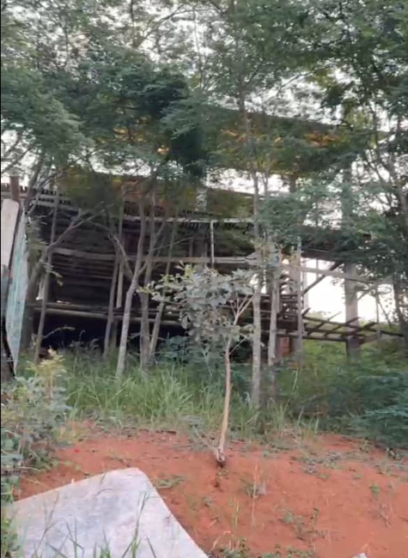 Foto 2 de 6: Casa em leilão em Juiz De Fora - MG, bairro Piúna — LOTE 003 IMÓVEL URBANO EM LIMA DUARTE/MG