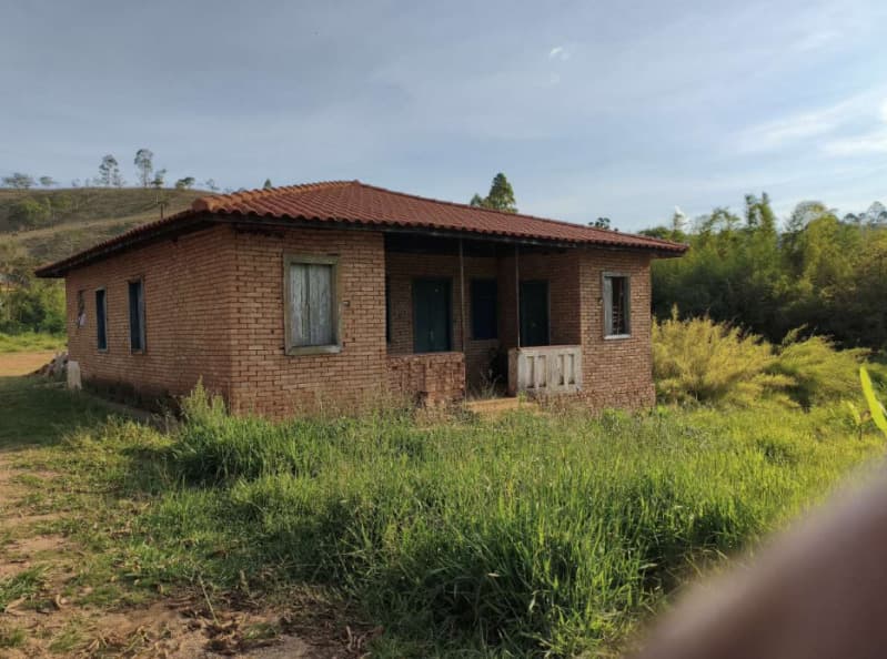 Foto 15 de 18: Area Rural em leilão em Cristiano Otoni - MG — LOTE 001 FAZENDA HAVAÍ COM ÁREA DE 33,7590 HA, COM GALPÃO E ESCRITÓRIO NA RODOVIA BR-040 EM CRISTIAN