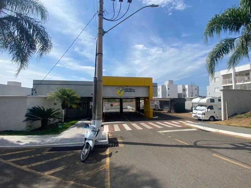Foto 1 de 3: Vaga de Garagem em leilão em Araxá - MG, bairro Guilhermina Vieira Chaer — LOTE 001 UMA VAGA DE GARAGEM NO RESIDENCIAL PARQUE DOS PÁSSAROS EM ARAXÁ/MG