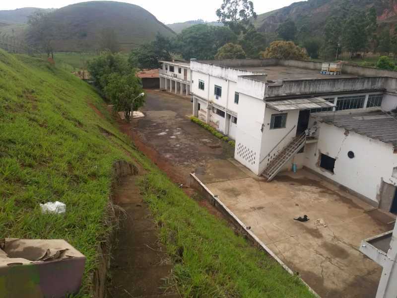 Foto 2 de 4: Comercial em leilão em Juiz De Fora - MG, bairro Benfica — LOTE 010 IMÓVEL COMERCIAL/INDUSTRIAL SITUADO NO BAIRRO BENFICA EM JUIZ DE FORA/MG