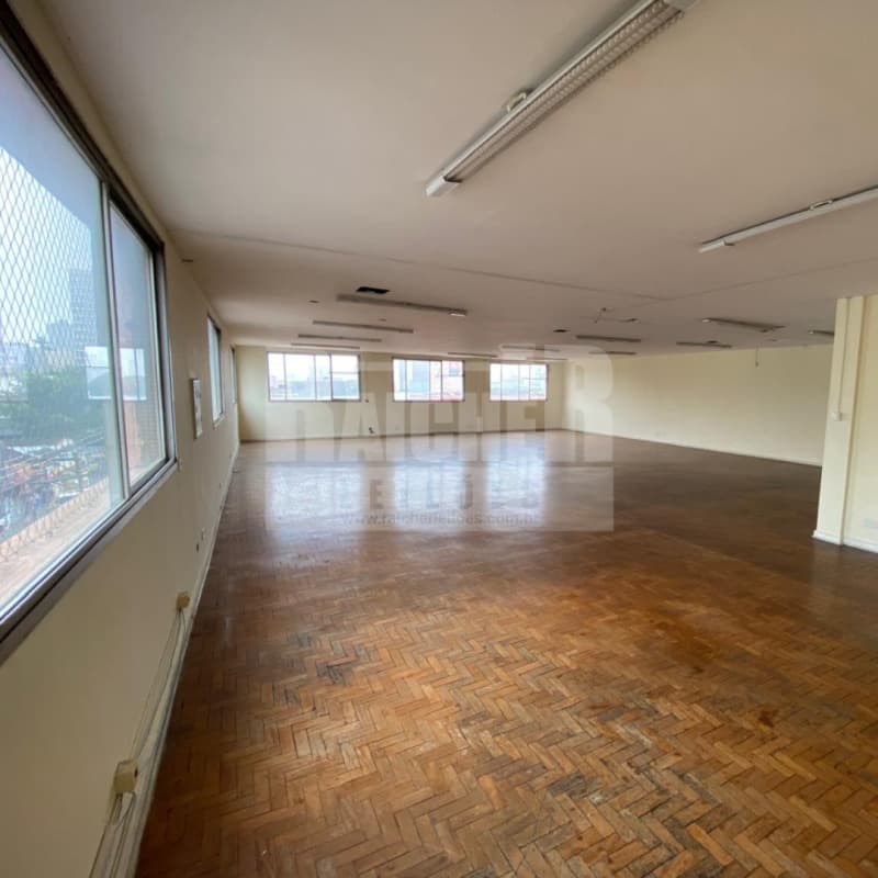 Foto 4 de 14: Comercial em leilão em São Bernardo Do Campo - SP — LOTE 001 EDIFÍCIO LIBERMAN, situado na Rua Jurubatuba, nº 1.699, esquina com a Rua Tenente Sales, nº