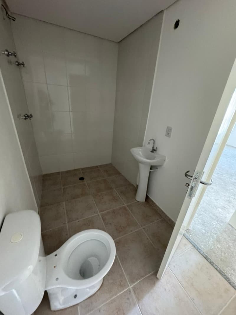 Foto 15 de 27: Apartamento em leilão em São Paulo - SP — LOTE 001 Apartamento Duplex nº 122, localizado no 12º e 13º pavimentos do Condomínio Estilo Aclimaçã