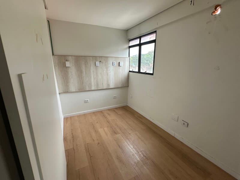 Foto 4 de 32: Comercial em leilão em São Paulo - SP — LOTE 001 Prédio com instalações para hospital, situado a Rua Fidalga nº 58, na Vila Madalena/SP