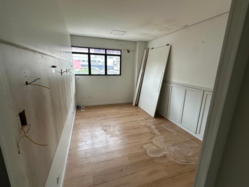 Foto 6 de 32: Comercial em leilão em São Paulo - SP — LOTE 001 Prédio com instalações para hospital, situado a Rua Fidalga nº 58, na Vila Madalena/SP