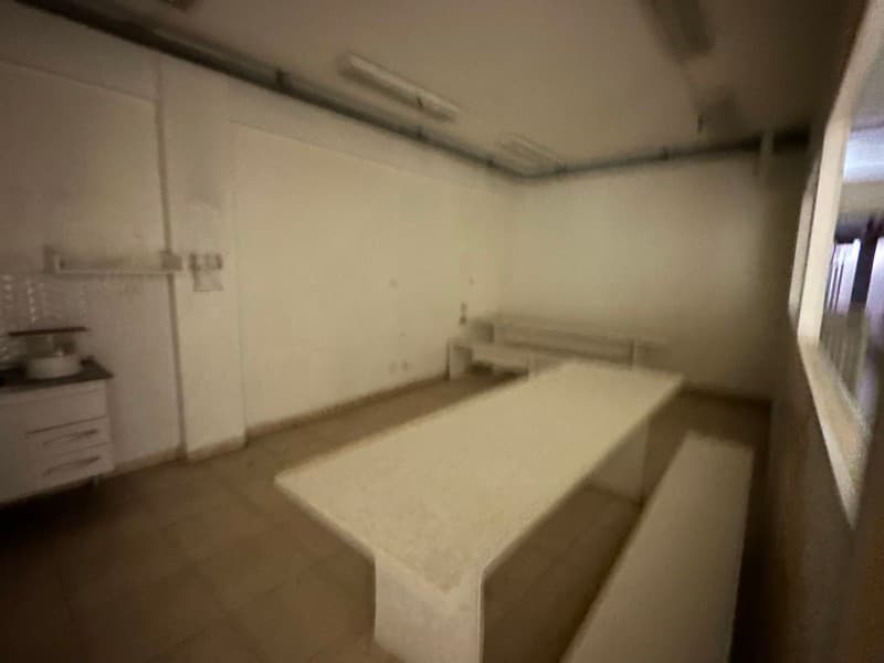 Foto 17 de 32: Comercial em leilão em São Paulo - SP — LOTE 001 Prédio com instalações para hospital, situado a Rua Fidalga nº 58, na Vila Madalena/SP